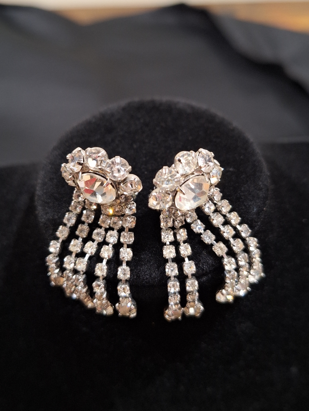 Weiss Rhinestone Waterfall Dangle Clip-On Earrings Mid-Centry